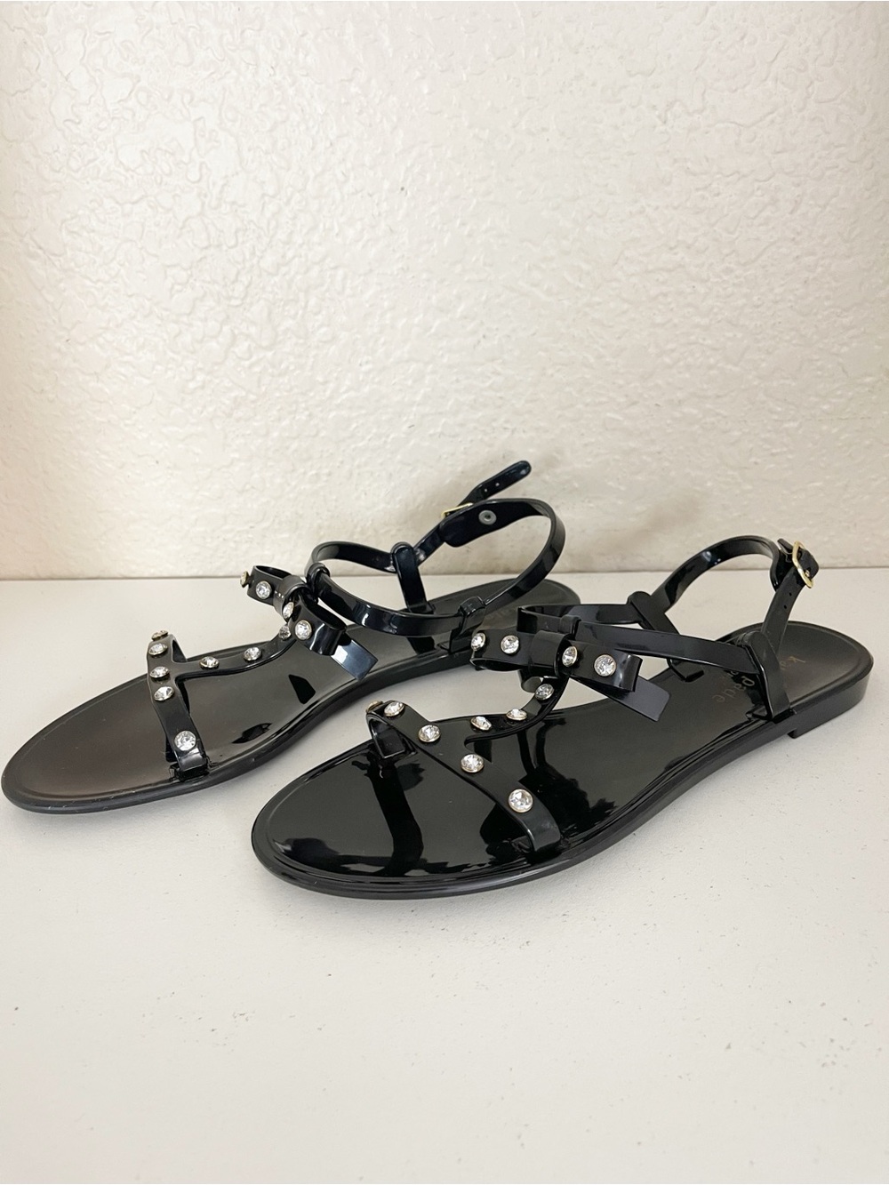 Kate Spade New York black jeweled T-strap jelly sandals with crystals and bow - Picture 8 of 10